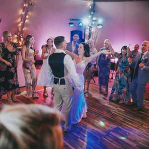 Alcott Weddings Tipi Venue Worcestershire wedding first dance