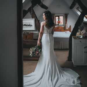 Alcott Worcestershire Wedding Tipi Venue Bridal Suite