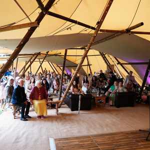 Alcott Worcestershire Wedding Tipi Venue Speeches