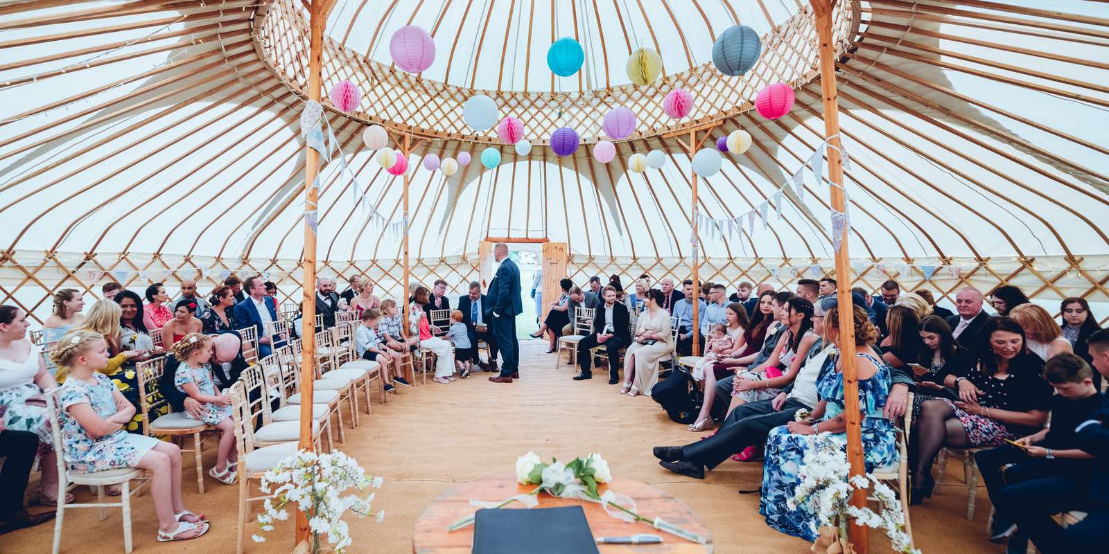 Stunning yurt ceremony