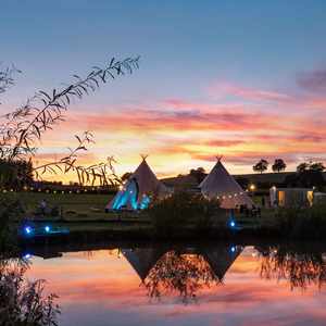 Family Fun Day Sun Set at Outoor Venue Worcestershire