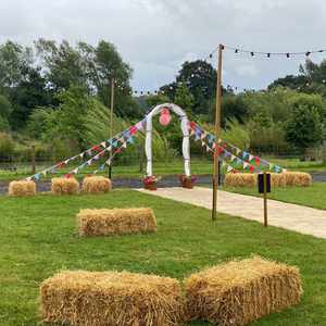 Hay Bales and archway - Alcott Weddings