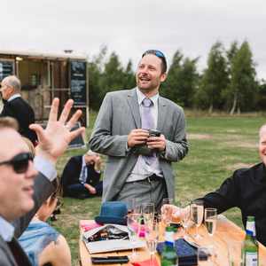 Outdoor wedding drinks