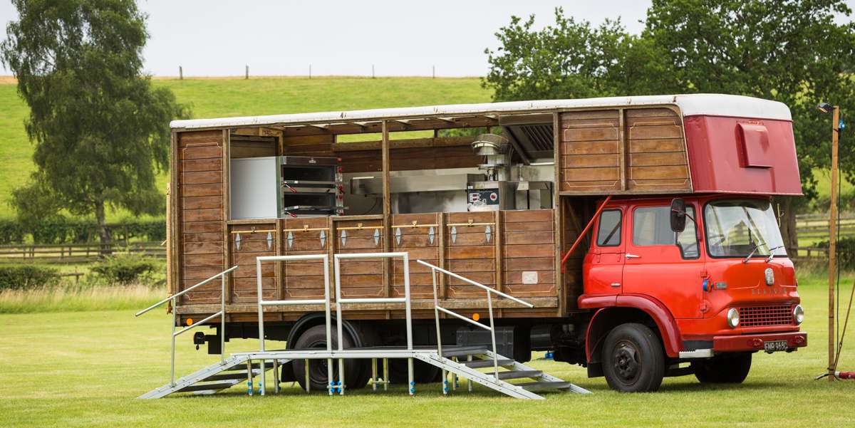 Festival Wedding street food pizzas - Alcott Weddings Worcestershire